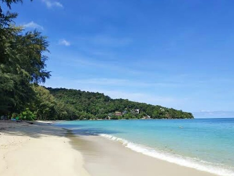 หาดไตรตรัง