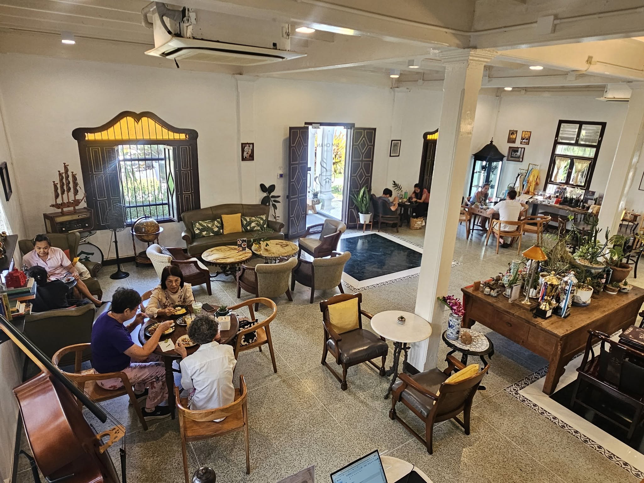 Sim Chan Cafe