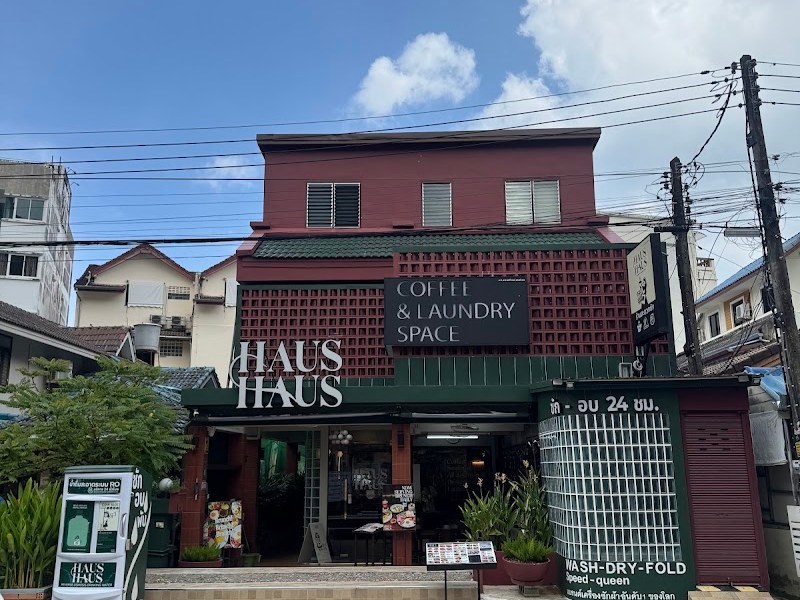 Haus Haus Coffee & Laundry Space ร้านสะดวกซัก 24 ชั่วโมง wash & dry