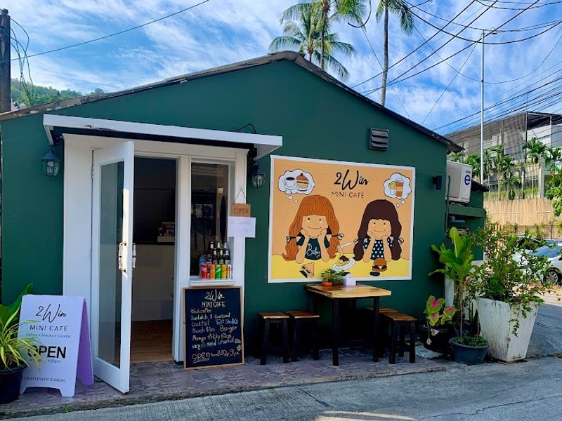 2WIN Mini Cafe & Restaurant