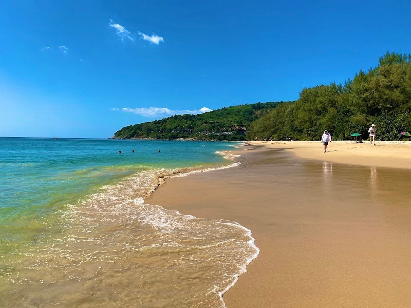 หาดในทอน